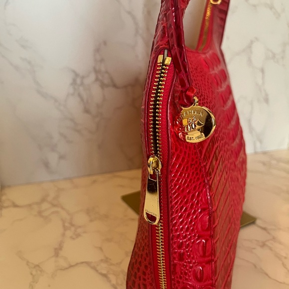 Brahmin‎ Fuchsia Crocodile-Embossed Shoulder Bag|Good Condition - Picture 13 of 16